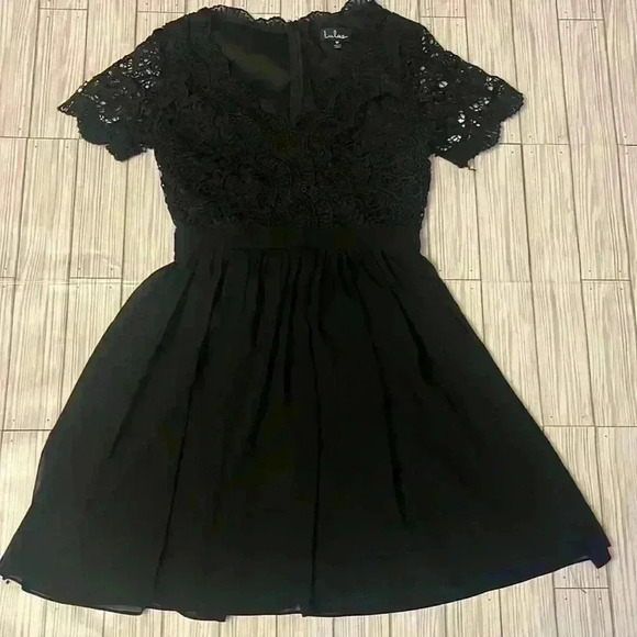 Lulu’s Angel in Disguise Dress - Picture 3 of 7